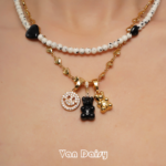 Colorful Cute Resin Bear Hug Rhinestones Pendant Necklace for Women Men Gold Plated Jewelry - Image 2